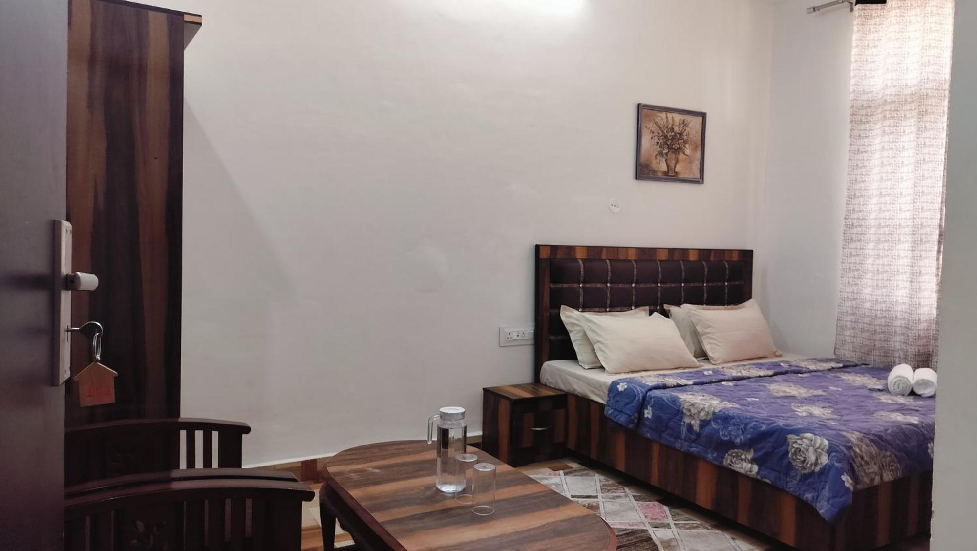 Baikunth Homes 戴尔豪斯 外观 照片