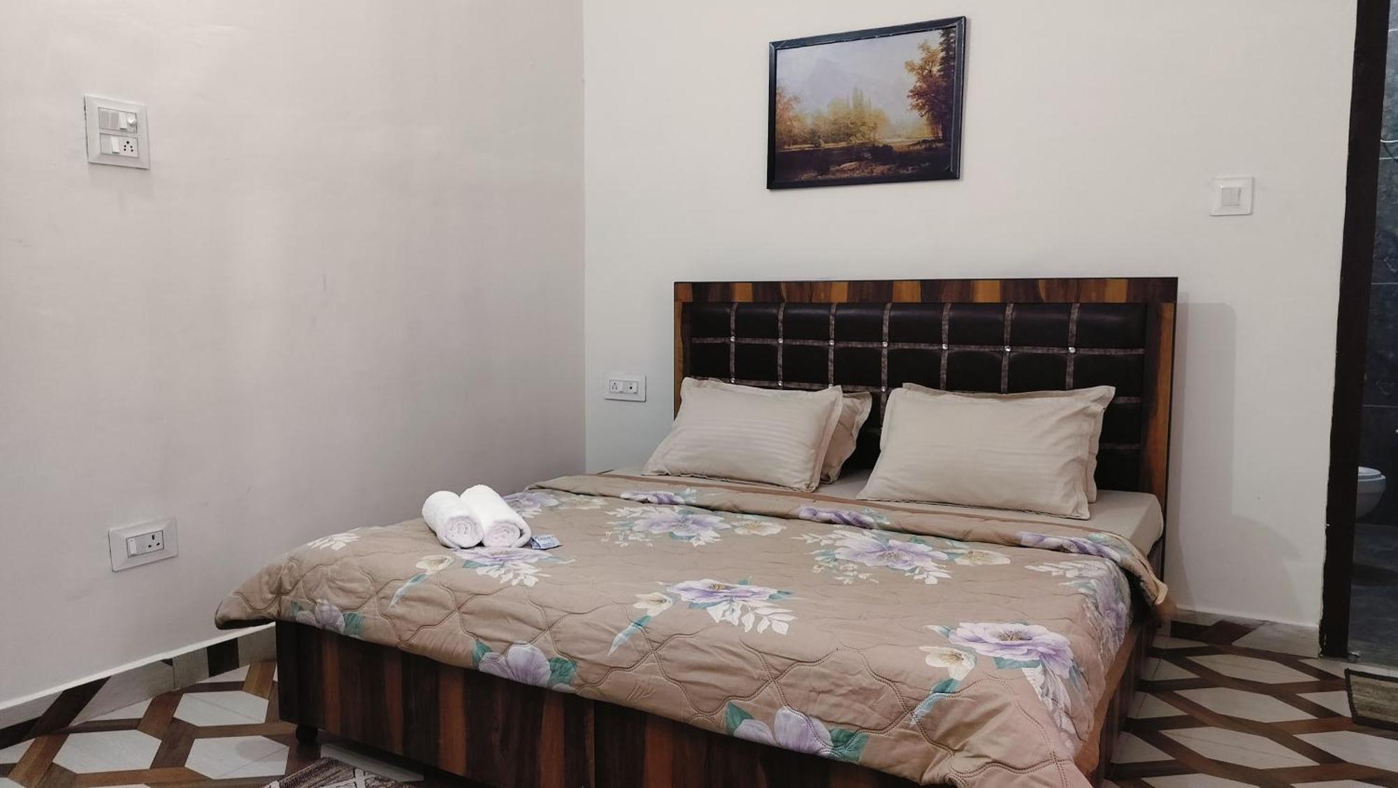 Baikunth Homes 戴尔豪斯 外观 照片