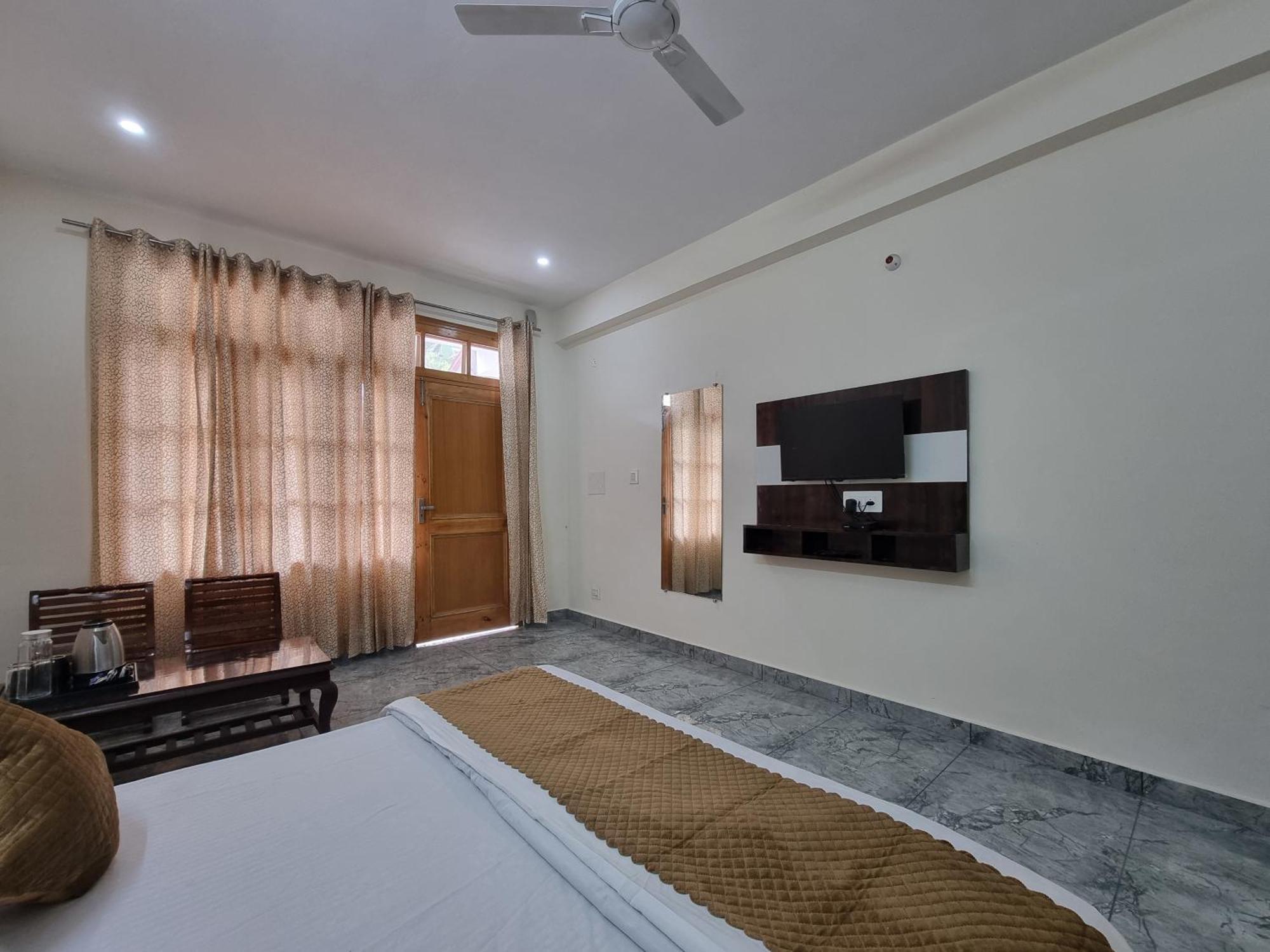 Baikunth Homes 戴尔豪斯 外观 照片